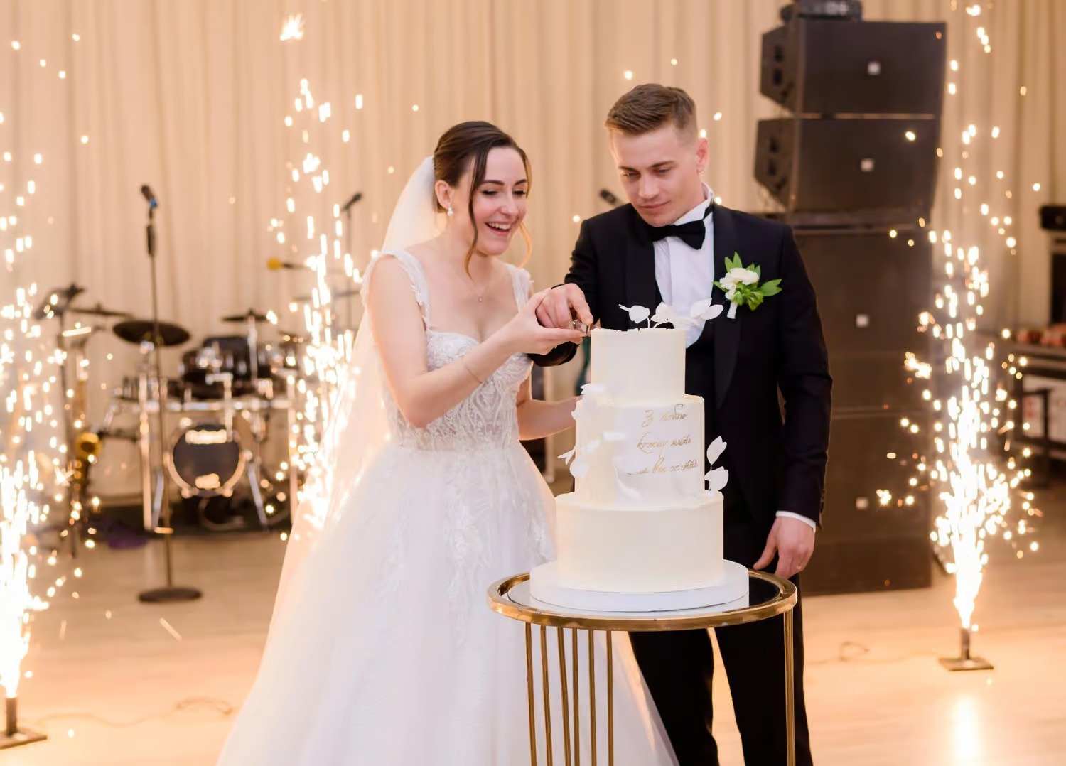 Wedding vendor and logistics coordination